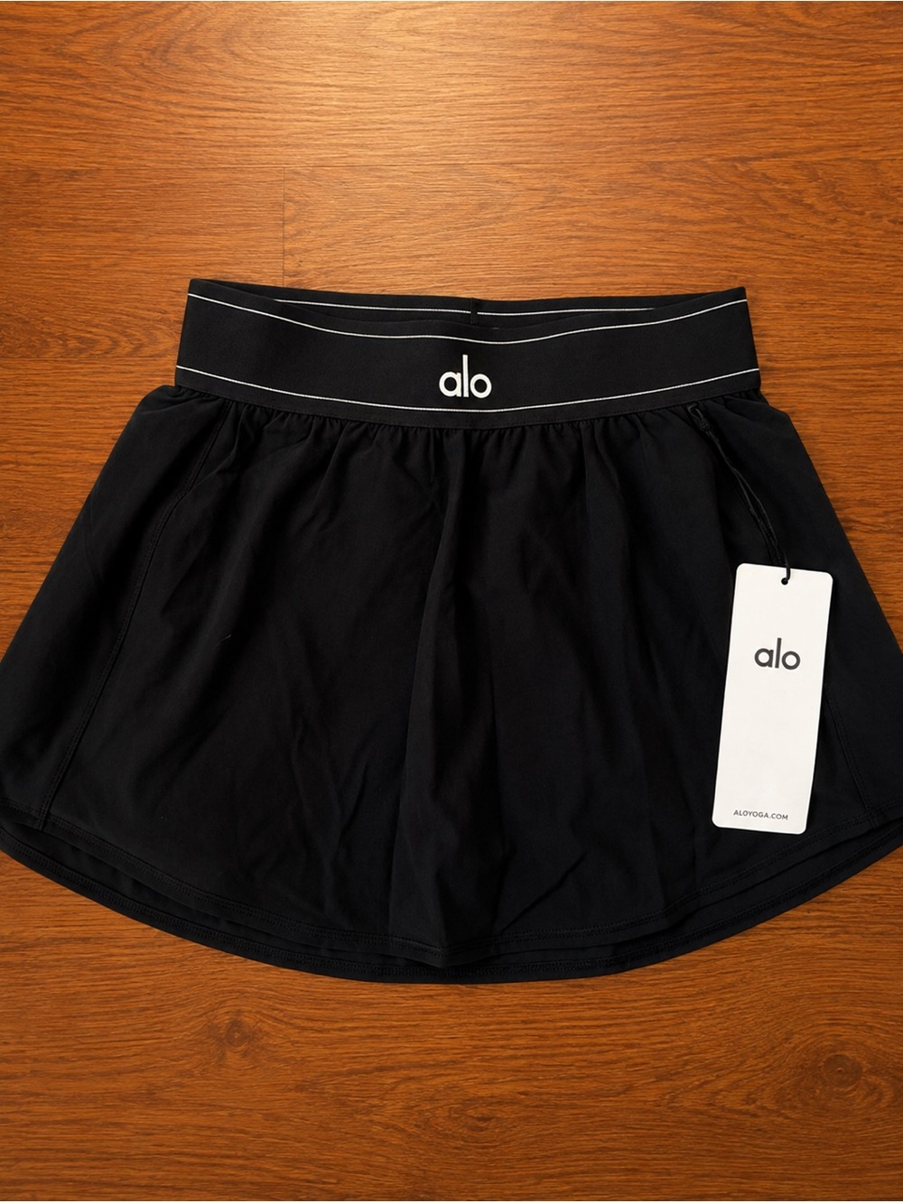 Alo Match Point Tennis Skirt – Black | Size Large 🎾🖤